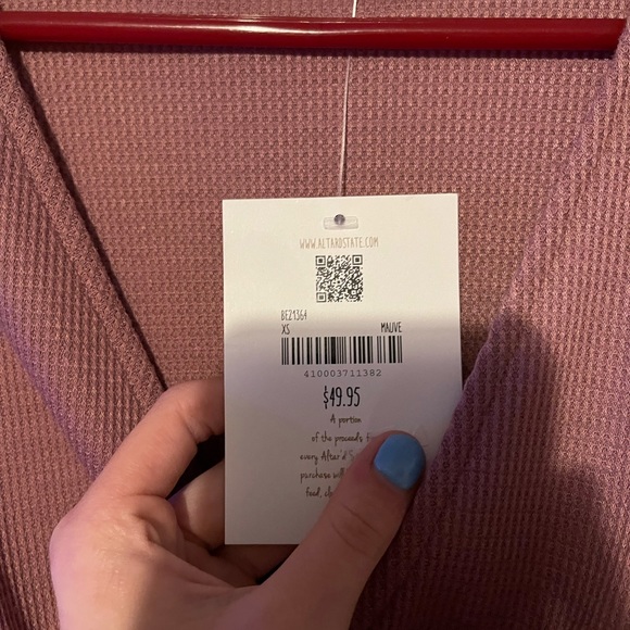 Crop top - Picture 3 of 3